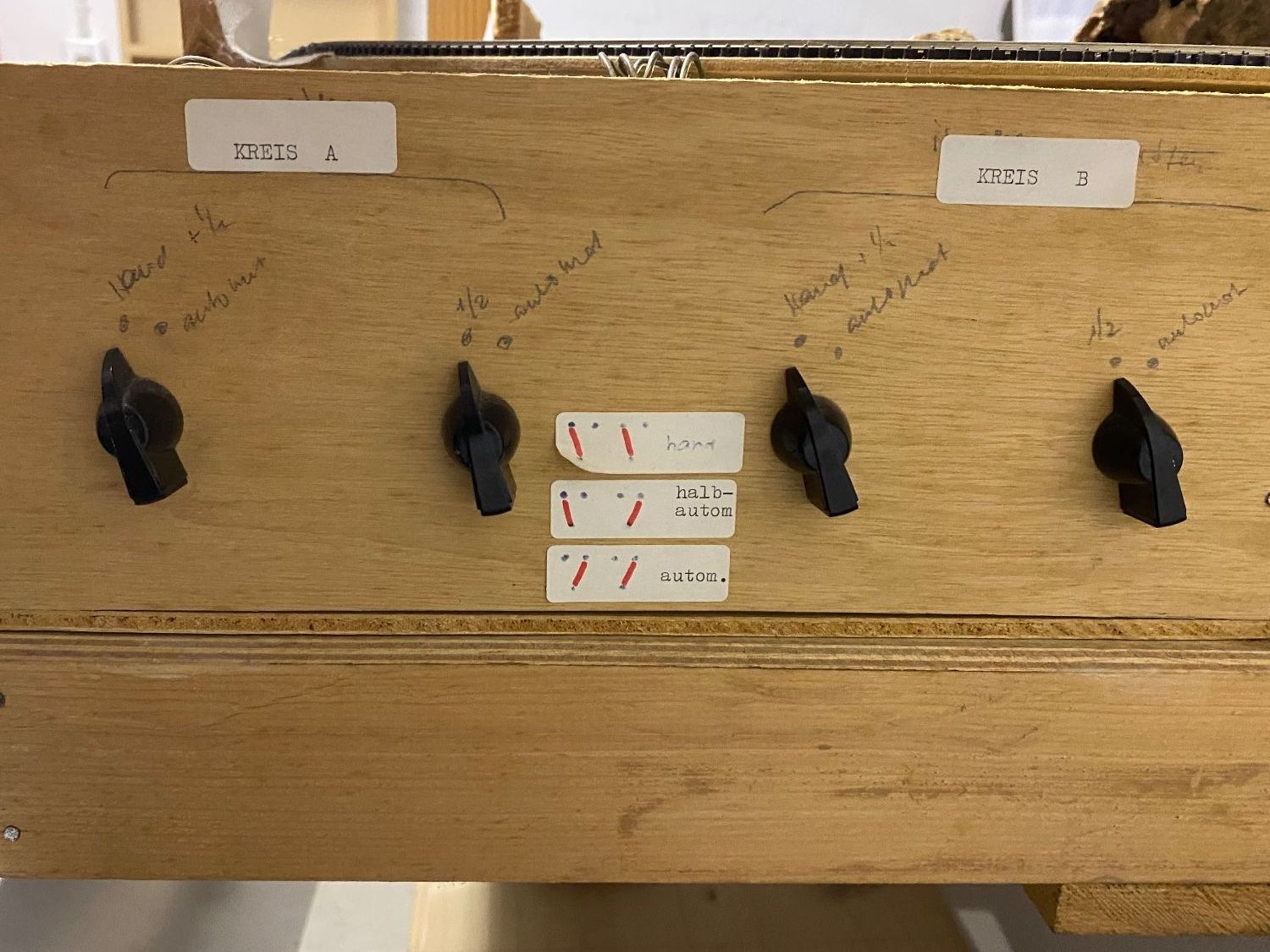 Modelleisenbahnen: Modelleisenbahnanlage analog defekt – Defekt aus Muri b. Bern von Chrigubern 4