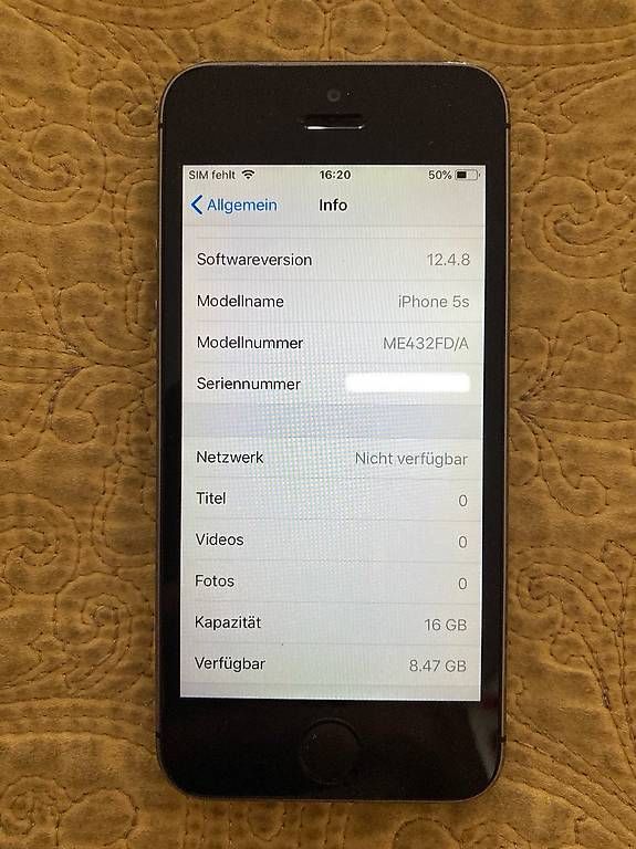 Telefoni cellulari / Smartphones: iPhone 5s 16 GB – Usato da Basel venduto da Ricardo_X 4