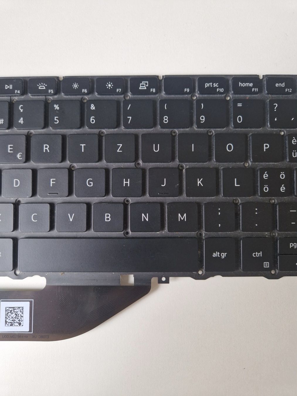 Dell Tastiere: Tastatur Dell  XPS 13 7390 9370 9380 CH-Version – Nuovo (secondo la descrizione) da Horgen venduto da Toba_rmf 6