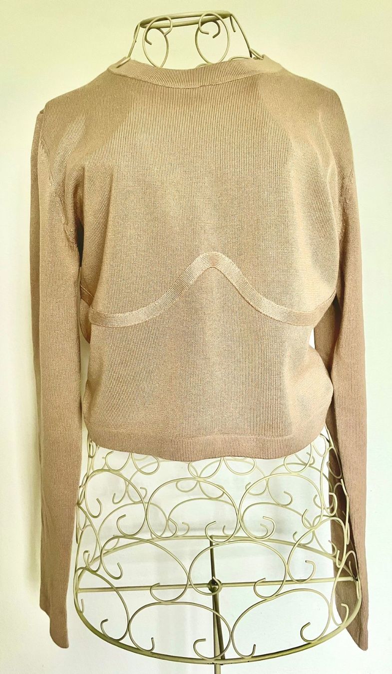 Pullover & Sweatshirts: Ami&Clo Paris Frauen Pullover – Neu (gemäss Beschreibung) aus Kilchberg ZH von Suisse500 1