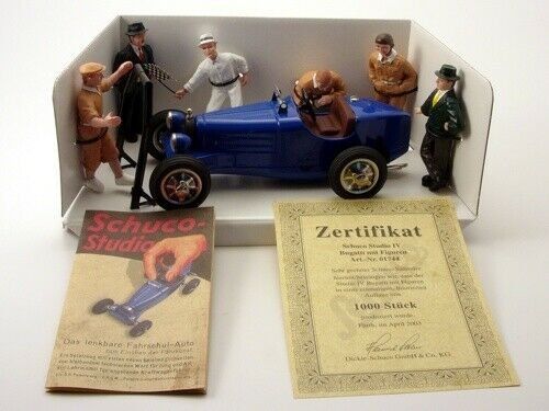 Schuco Modellautos: Schuco 1744 Bugatti mit Figuren Top Ware zu TOP Preis "NEU" – Neu (gemäss Beschreibung) aus Sennwald von HARO-Import 1