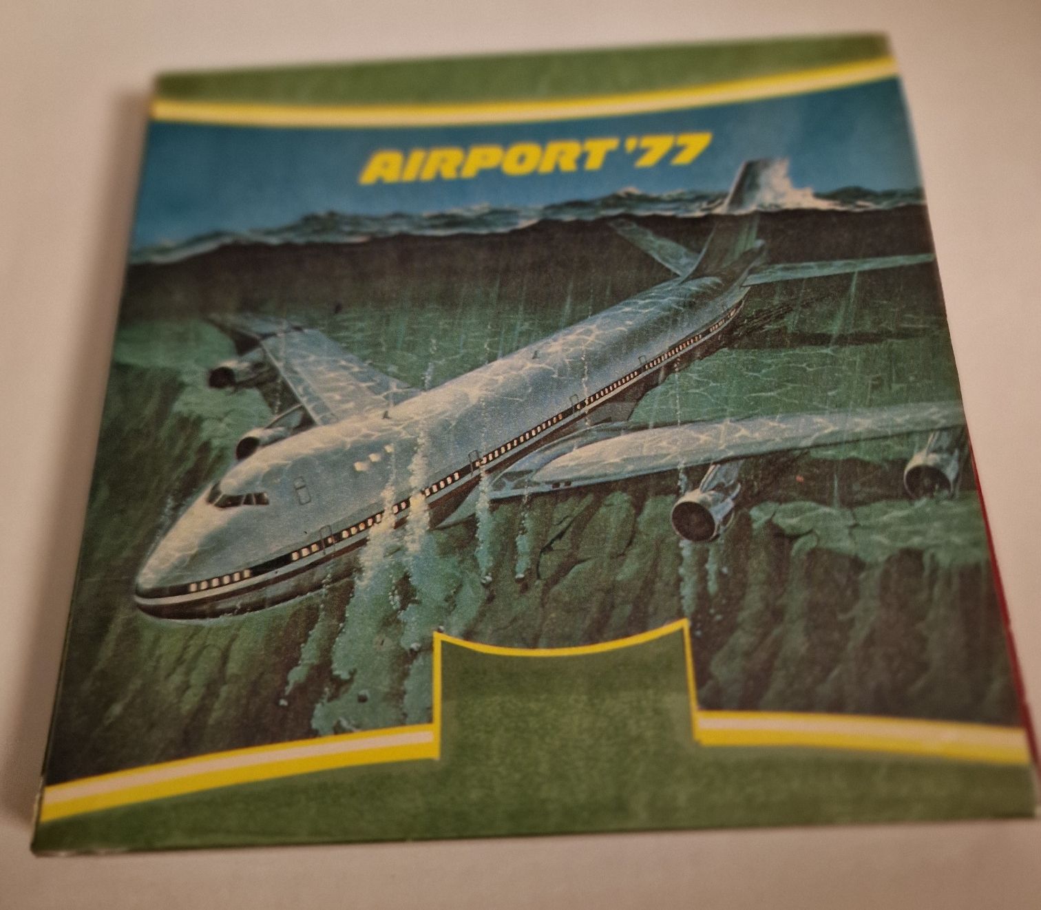 Home Cinema: Film "Airport '77" Super 8 – Usato da Bazenheid venduto da romicar
