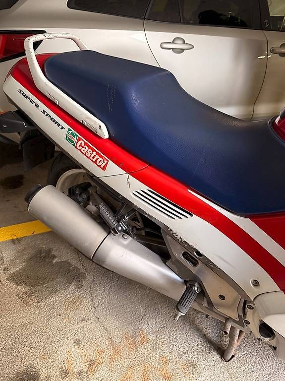 Honda Altro: Honda CBR1000F – Usato da Oberglatt ZH venduto da smexsa 4