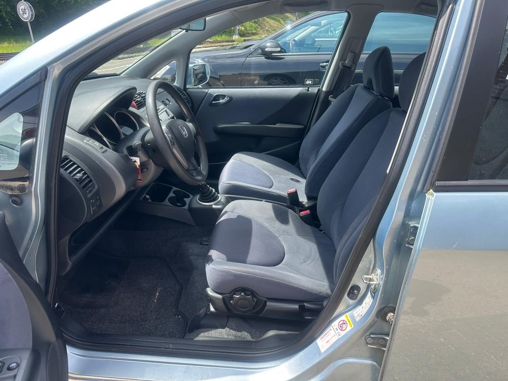Honda Automobili: Honda Jazz  1.4,mit rest MFK,Sehr Sparsam,Klima,Sehr gut – Usato da Wängi venduto da AA3 8