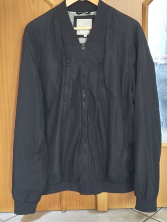 Bench Jacke Bomber Grösse XL marine / schwarz
