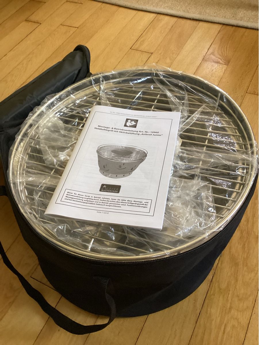 Grills: Holzkohle Grill AIRBROIL JUNIOR neu – Neu und originalverpackt aus Zürich von Struktur 2