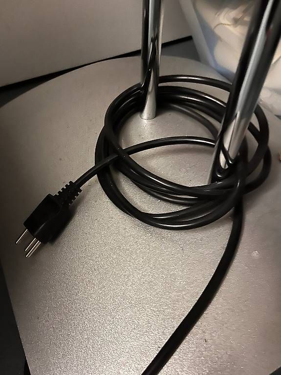 Lampade: Bürolampe/Stehlampe – Usato da Niederwangen BE venduto da mcp_l62p 4