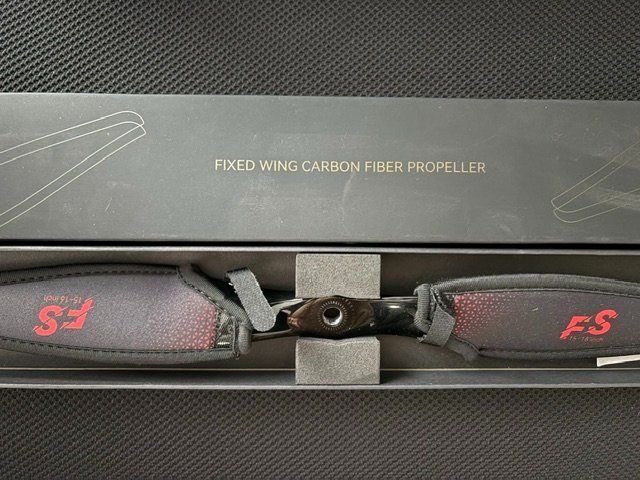Modellismo RC: Carbon Fiber Propeller 16x8 – Usato da Würenlingen venduto da Delfinli1 1