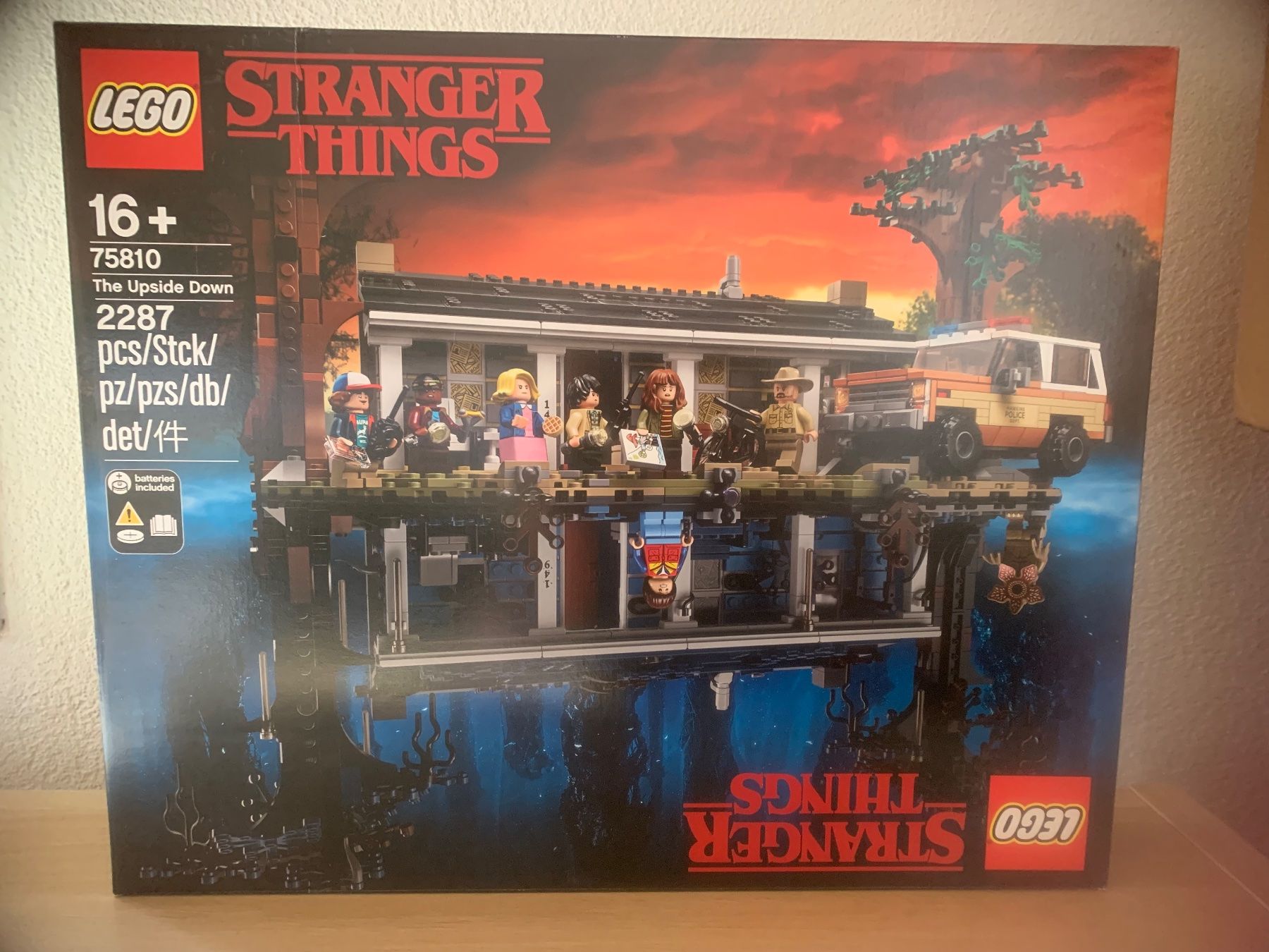 Lego Baukästen: LEGO 75810 - Stranger Things – Neu und originalverpackt aus Melchtal von DerMarco