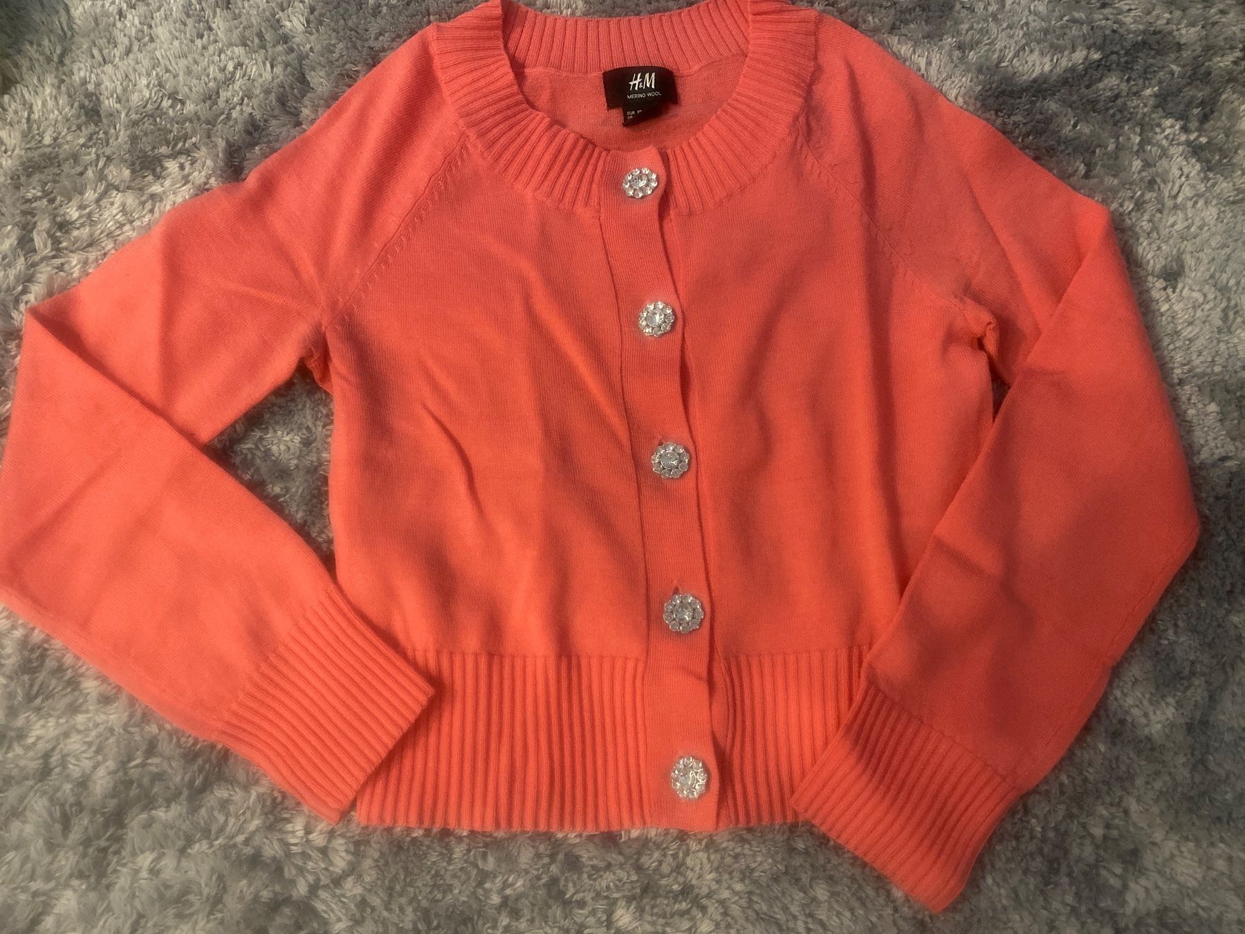 T-shirt: Maglietta H&M – Nuovo (secondo la descrizione) da Zürich venduto da lcl_r88r
