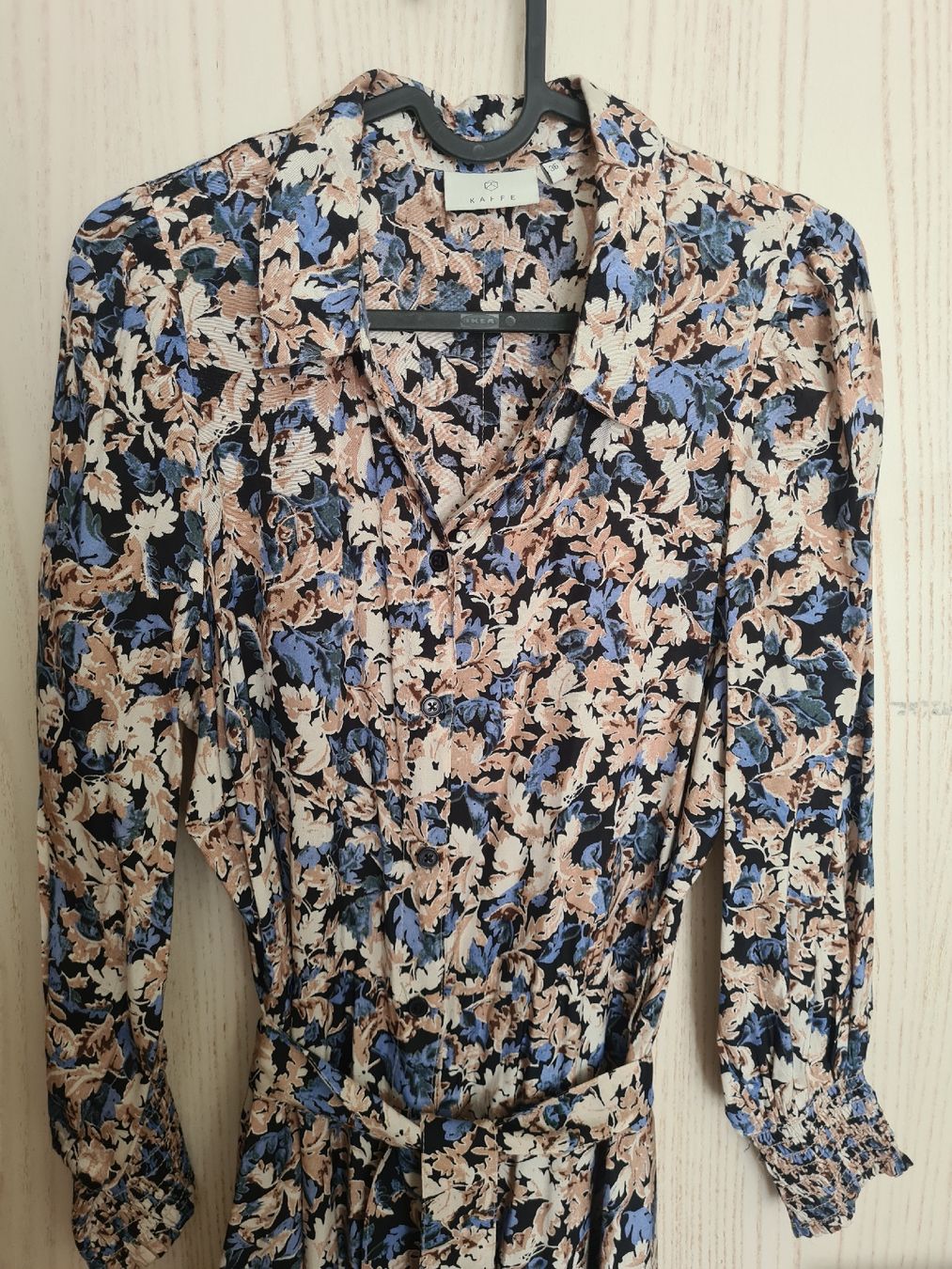 Kleider: Maxikleid, Blusenkleid, Kaffe, gr. 36, Blumenmuster – Gebraucht aus Steinhausen von MilaB 1