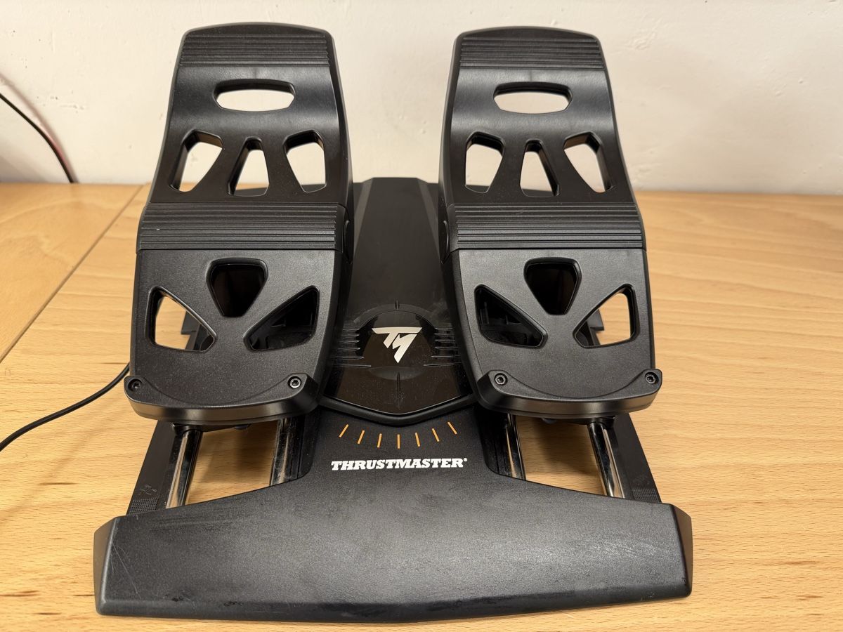 Thrustmaster Controller: THRUSTMASTER FCS Flight Pack Joystick Set mit Schub und Peda – Gebraucht aus Bassersdorf von Rasputin2k 1