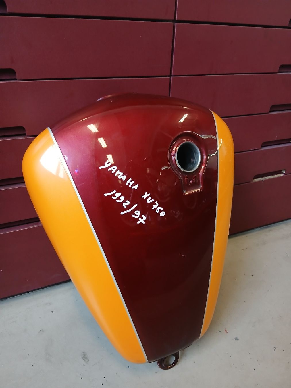Yamaha Tutti i ricambio per moto: Yamaha XV 750cc – Usato da Romanel-s-Lausanne venduto da site76