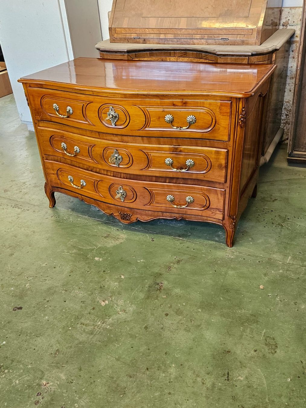 Cassettiere: Antike Kommode Louis XV Kirschbaum – Usato da Buchs AG venduto da Marcolino08 4