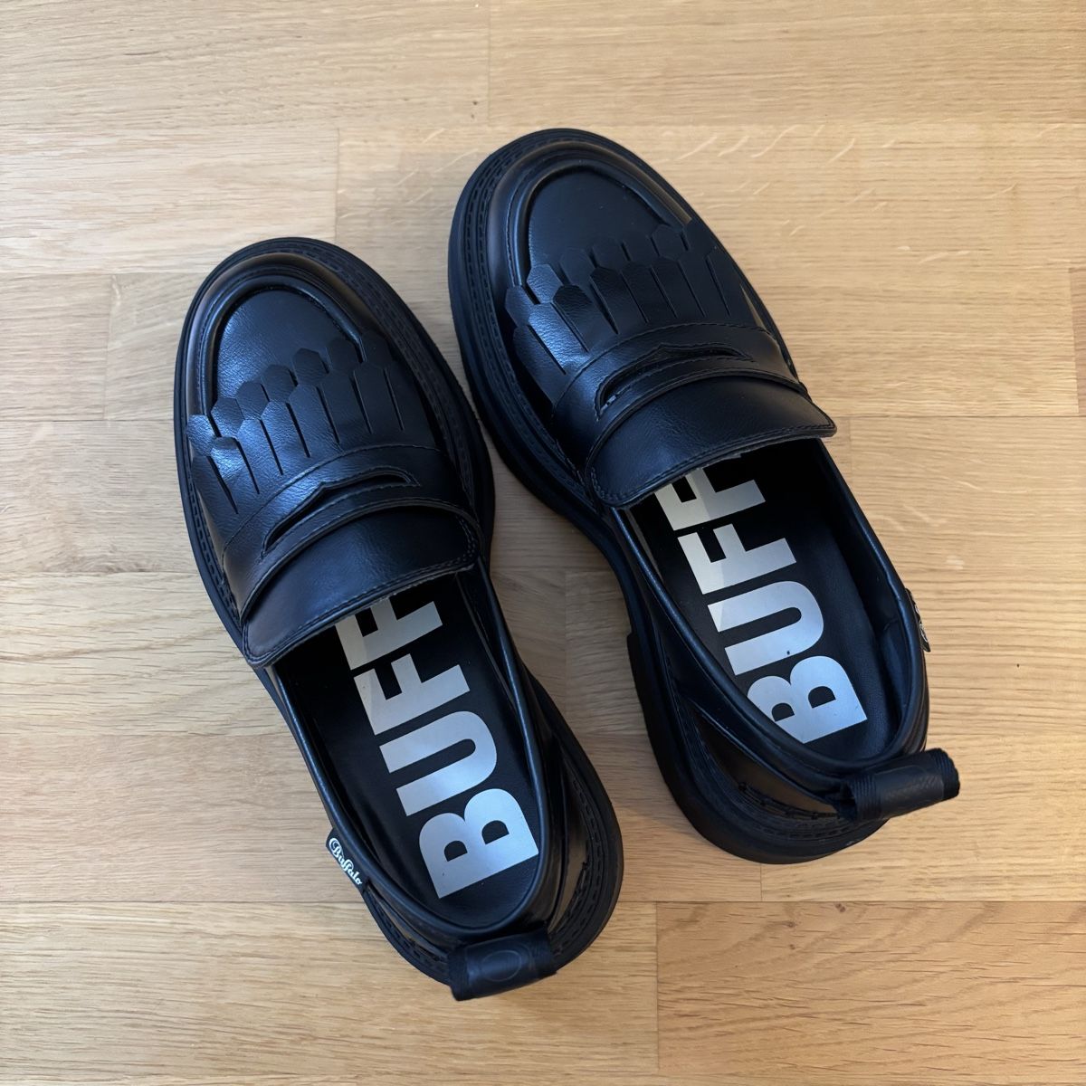 Buffalo Damenschuhe: Buffalo Mars Loafer, Gr. 40 – Gebraucht aus St. Gallen von redlahave 2