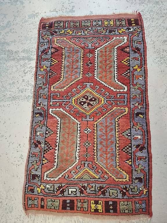 Teppiche: 60×103 Orientteppich Handgeknüpft – Gebraucht aus Olten von OrientDeko
