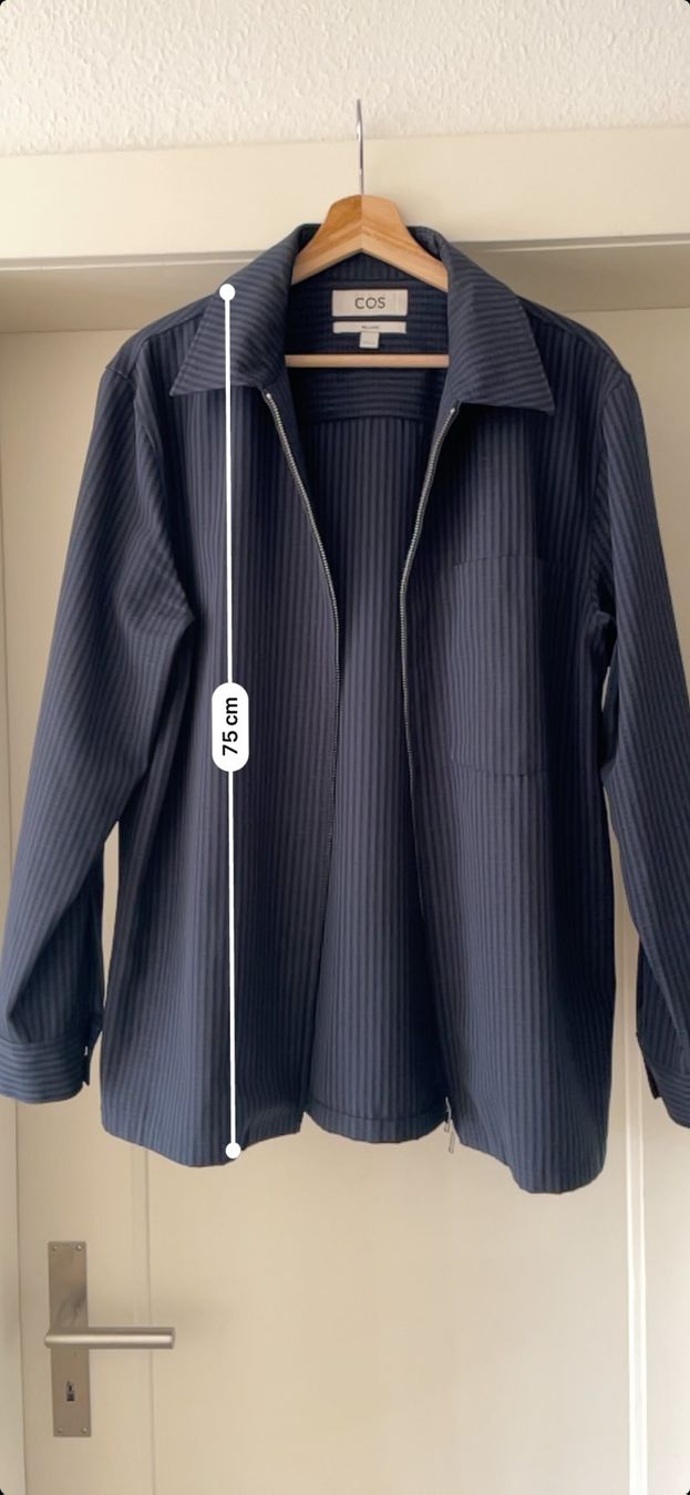 Cos Vestes: COS RELAXED-FIT WOOL OVERSHIRT – D'occasion à Zürich par Sellerie77 7