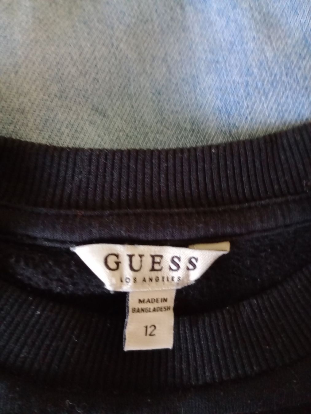 Guess Lotti & Set di vestiti: Guess Kleiderpaket  – Usato da Castel San Pietro venduto da misha05 2