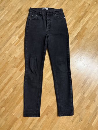 High rise skinny jeans