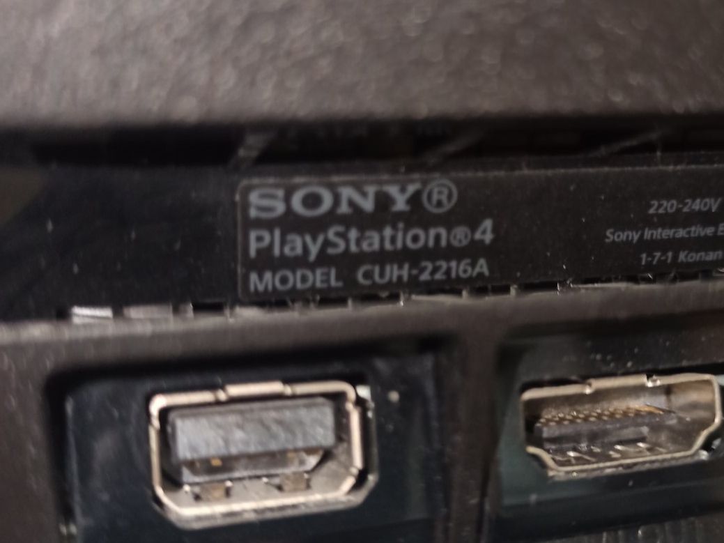 Sony Consoles: Firmware 13.50 / Sony PlayStation 4 - PS4 Slim – D'occasion à Oberweningen par mar_87mx 4