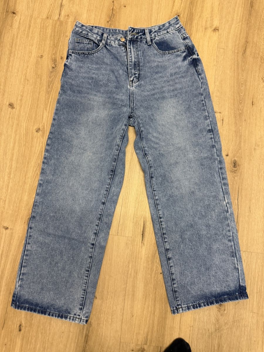 Jeans: Jeans Gr. L – Usato da Kölliken venduto da Vivii01