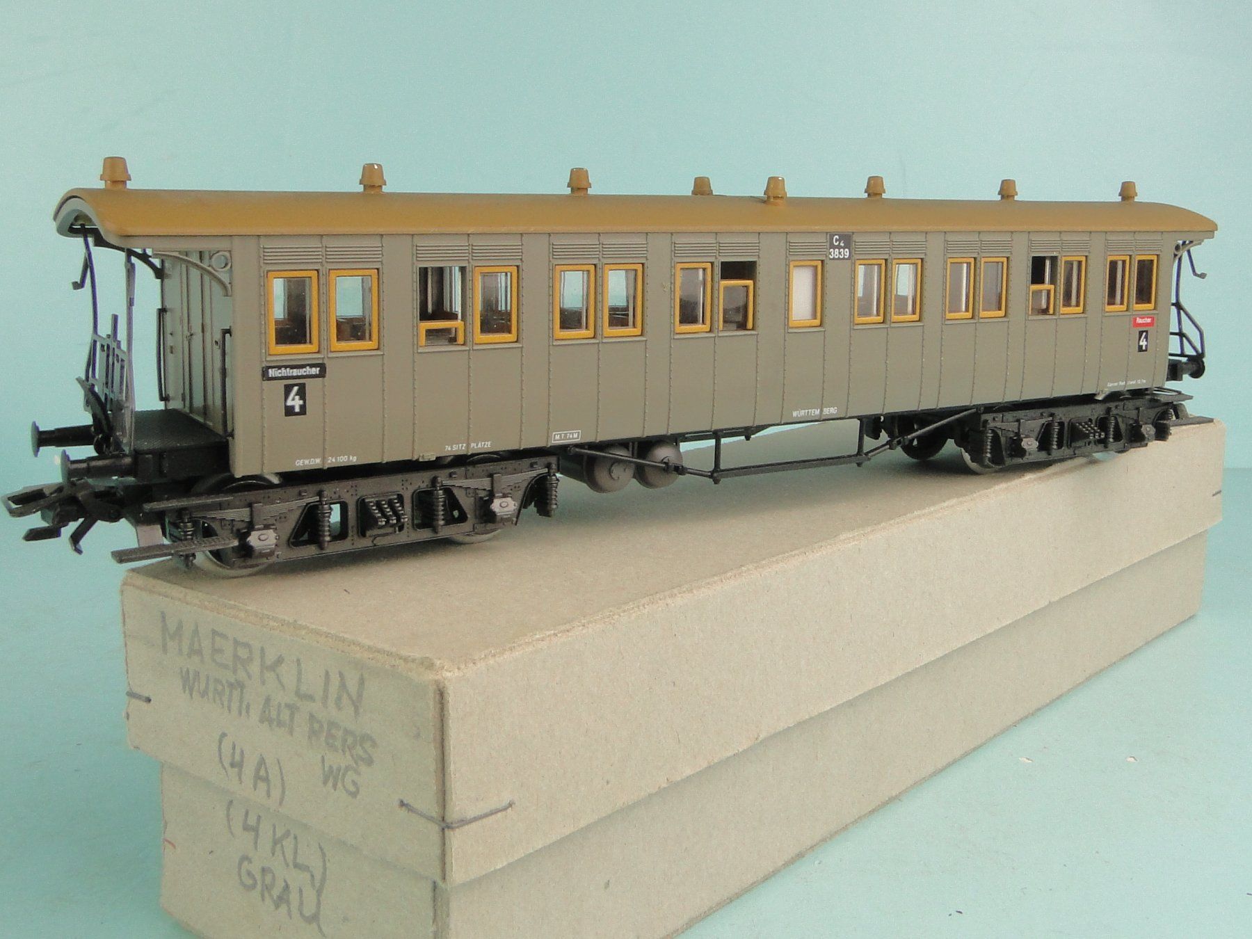 Märklin Modellini di ferrovie: Märklin 4214 Plattformwagen – Usato da Bülach venduto da cann11