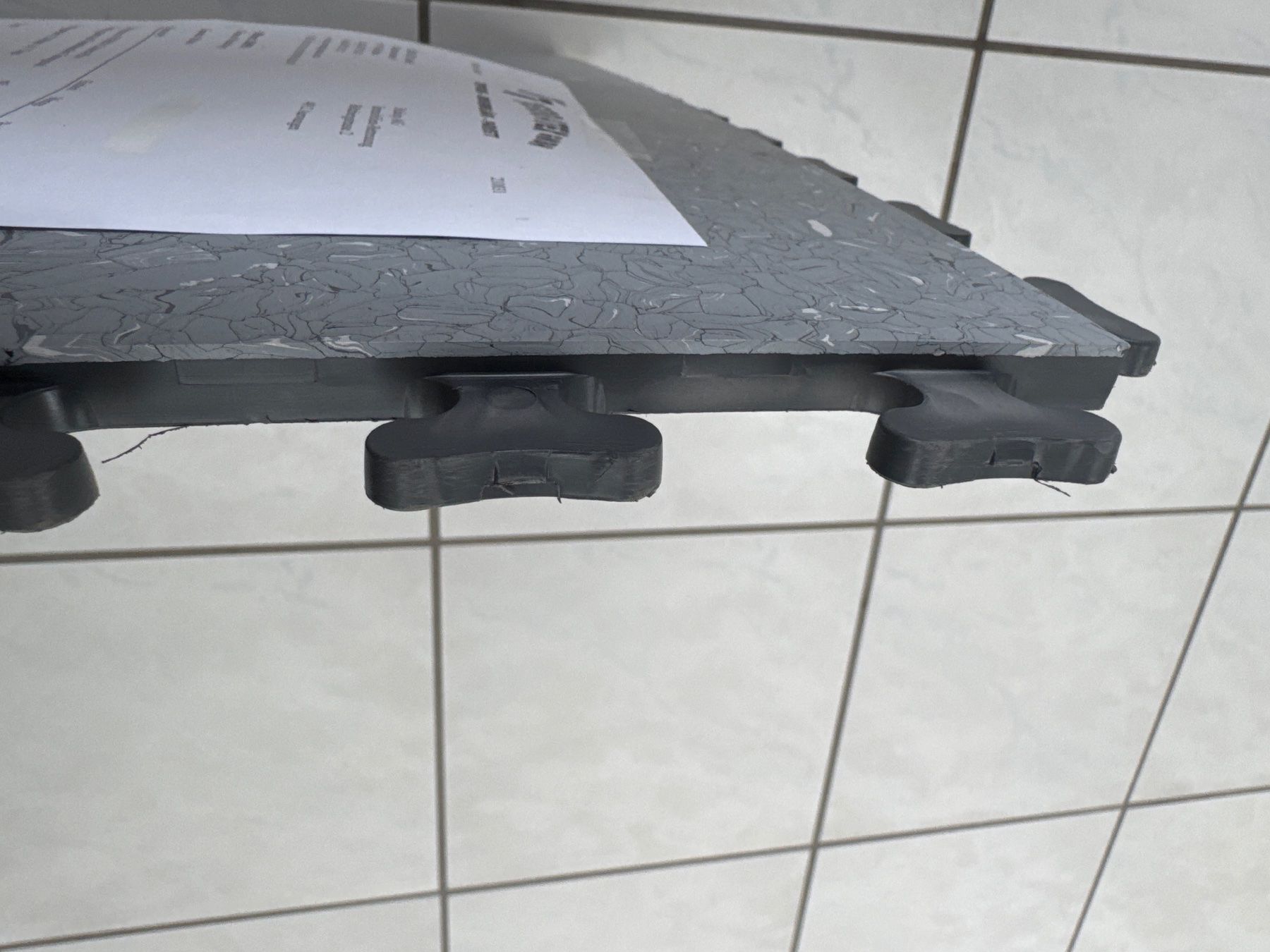 Forbo Rivestimenti per pavimenti: Bodenplatten FORBO.Colorex-Plus   61x61 cmFr.40.-/m2 – Nuovo e nell'imballaggio originale da Aarwangen venduto da rudolf1960 7