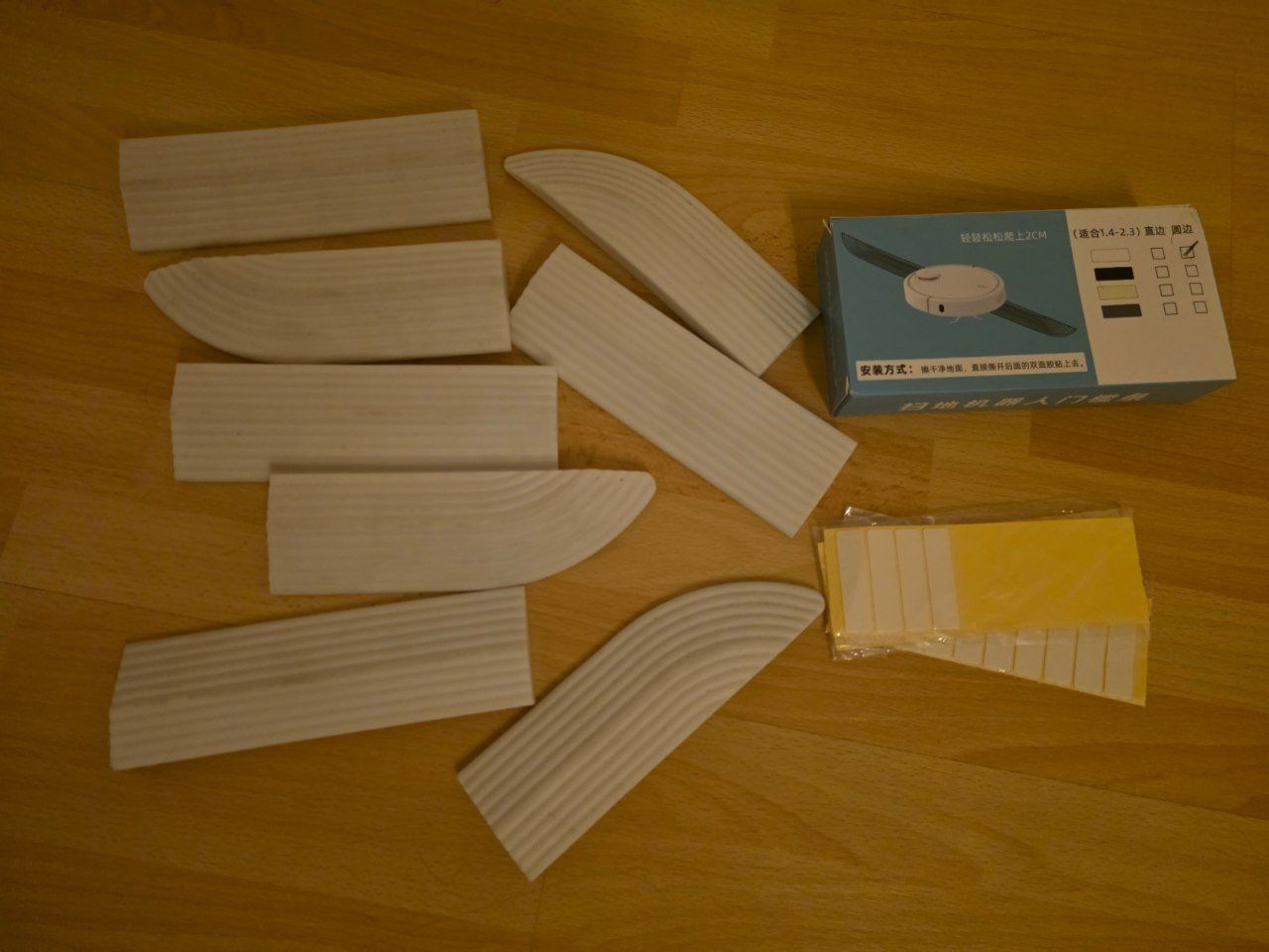 Rampe di accesso: Saugroboter Schwellenrampe 2 cm, 2 Sets weiss – Nuovo (secondo la descrizione) da Zug venduto da pacense