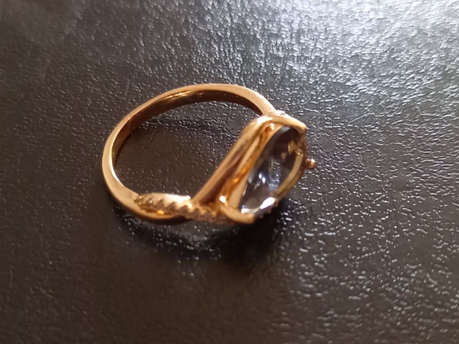Ringe: Vergoldet Ring, Grosse 8 (57) – Gebraucht aus St-Prex von big_c6bb 2