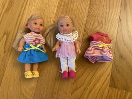 2 kleine Barbie-Schwestern