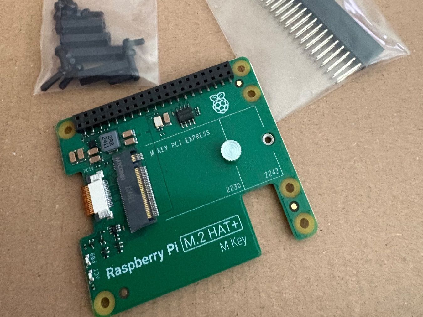 Raspberry Pi PCs: Raspberry Pi Zubehör Überraschungs Box1 – D'occasion à Dübendorf par rogcol 2