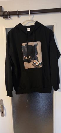 Kapuzenpullover schwarz Katze Sushi Motiv sehr guter Zustand