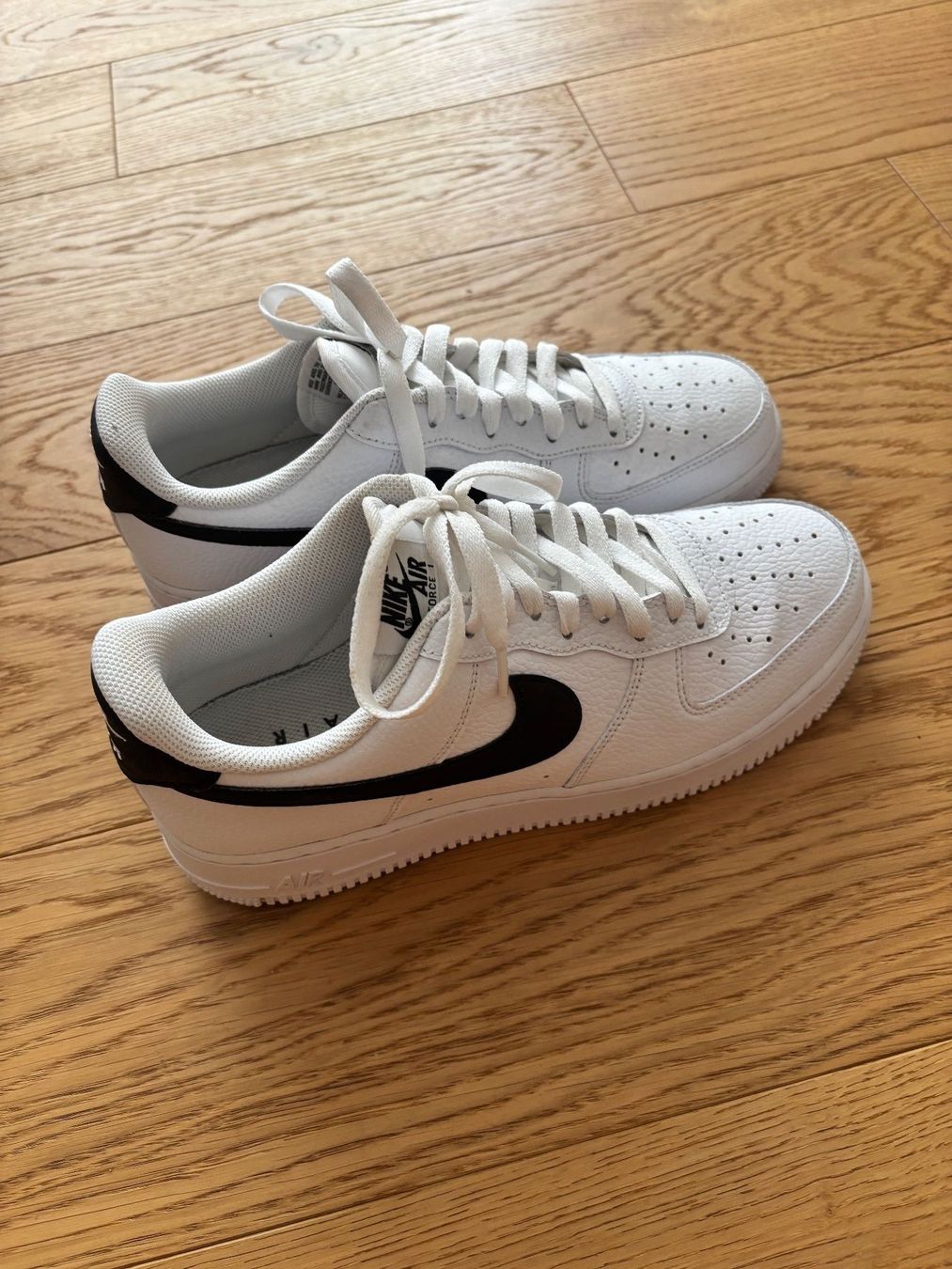 Nike Chaussures hommes: Nike Air Sneakers – D'occasion à Riehen par Snoks7