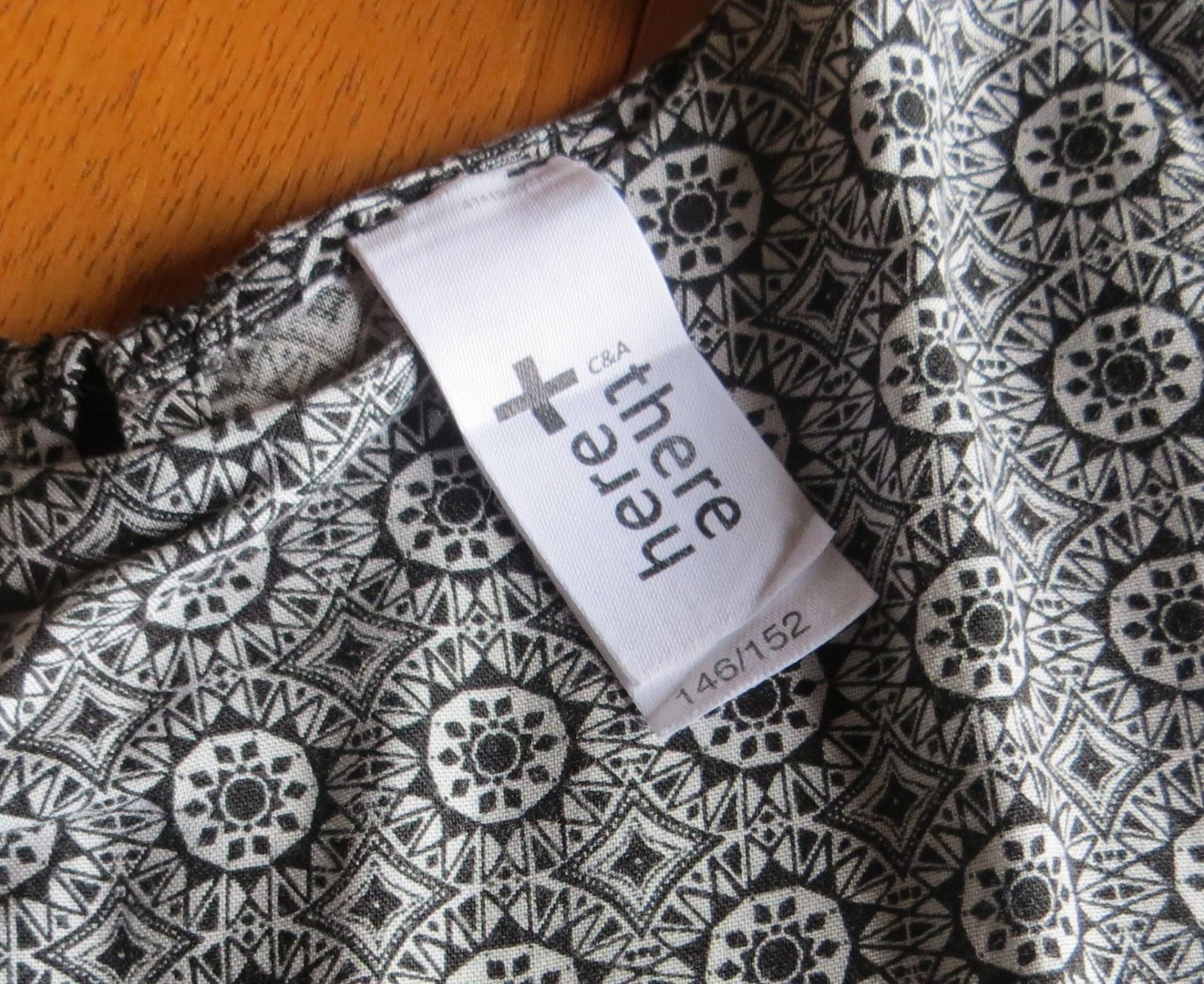 Lotti & Set di vestiti: Lot d'habits 146-152 – Usato da Athenaz (Avusy) venduto da Kurtzuegg 8
