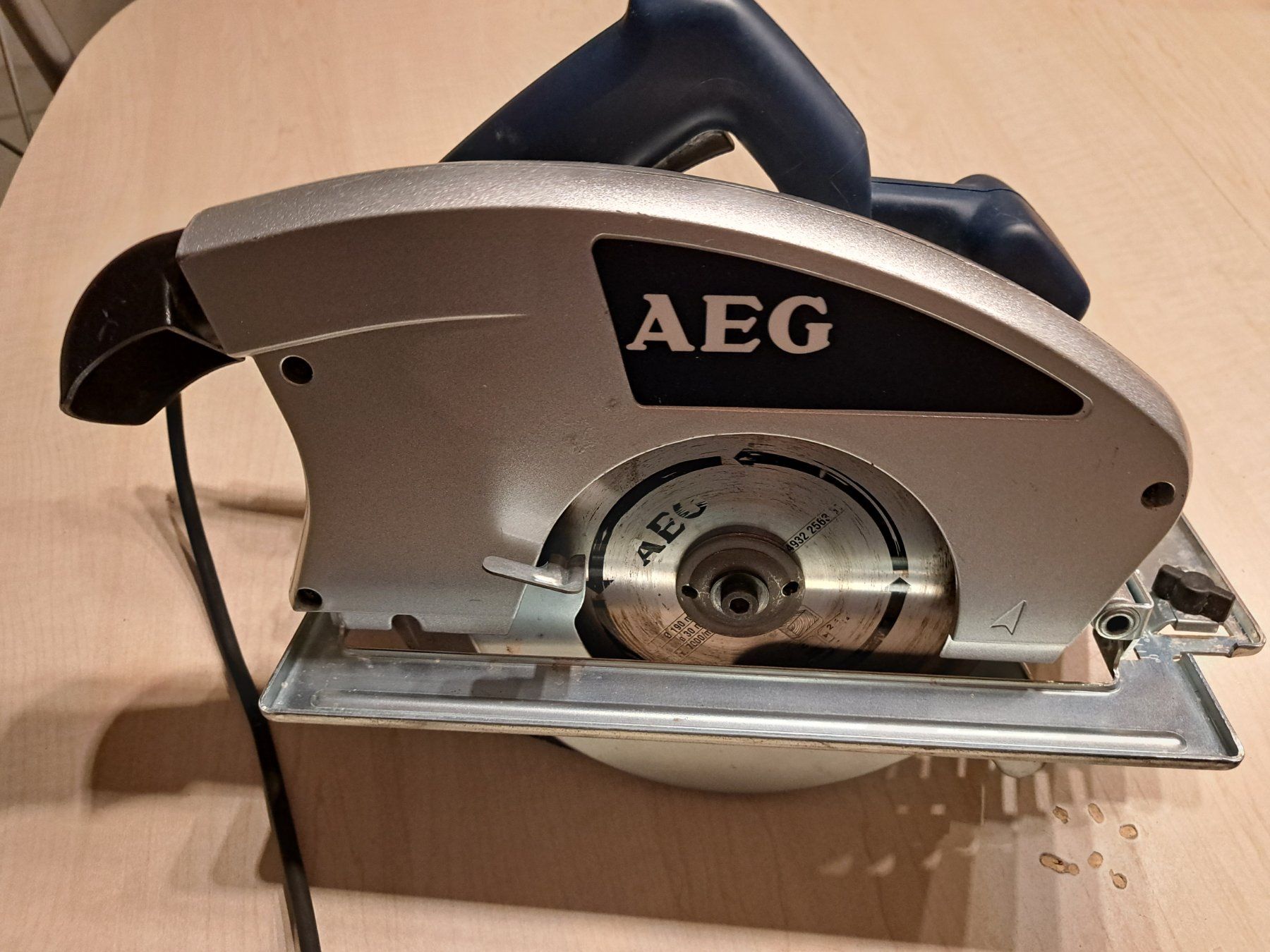 AEG Alle Werkzeuge: AEG KS 66 S + AEG STEP 800 X – Gebraucht aus Disentis/Mustér von