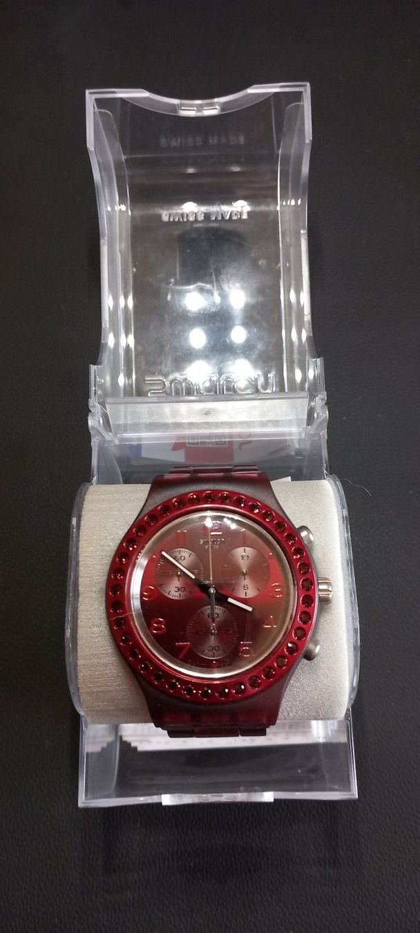 Swatch Orologi: Swatch Ruby Brilliance neuve + bracelet de rechange – Nuovo e nell'imballaggio originale da La Chaux-de-Fonds venduto da Swiss_LP_Records 1