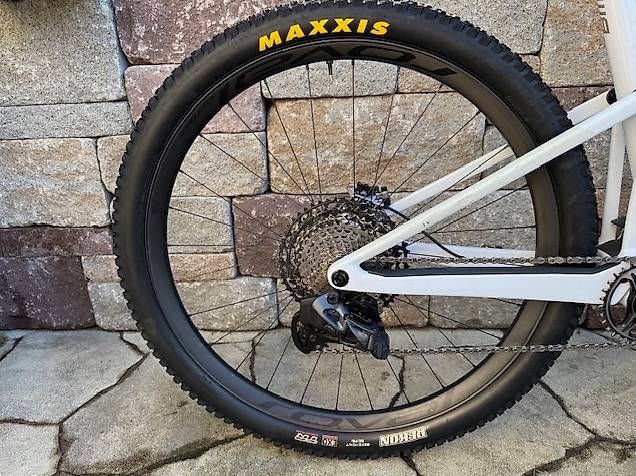 BMC Velos: BMC Fourstroke ONE Custom Bike – Gebraucht aus Schlierbach von Look8 1