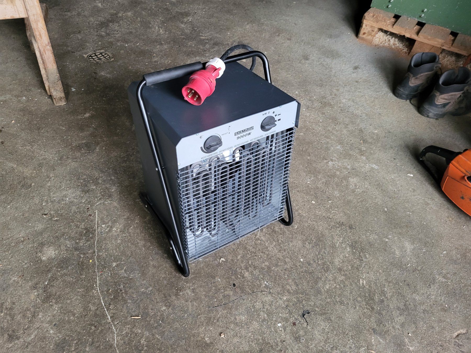 Heizgeräte: Heizlüfter 9 kw – Gebraucht aus Weissbad von Milan041