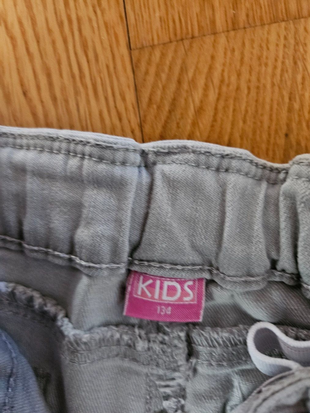 Pantaloni: Mädchen Jeans 134 – Usato da Hünenberg venduto da lexli06 1