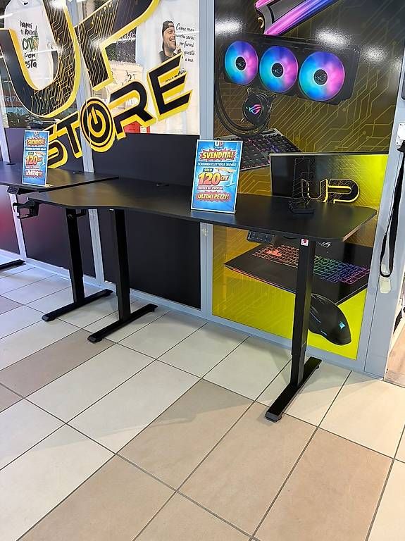 Scrivanie: Scrivania Casaria - Ufficio & Gaming – Usato da S. Antonino venduto da UPSTORE 2