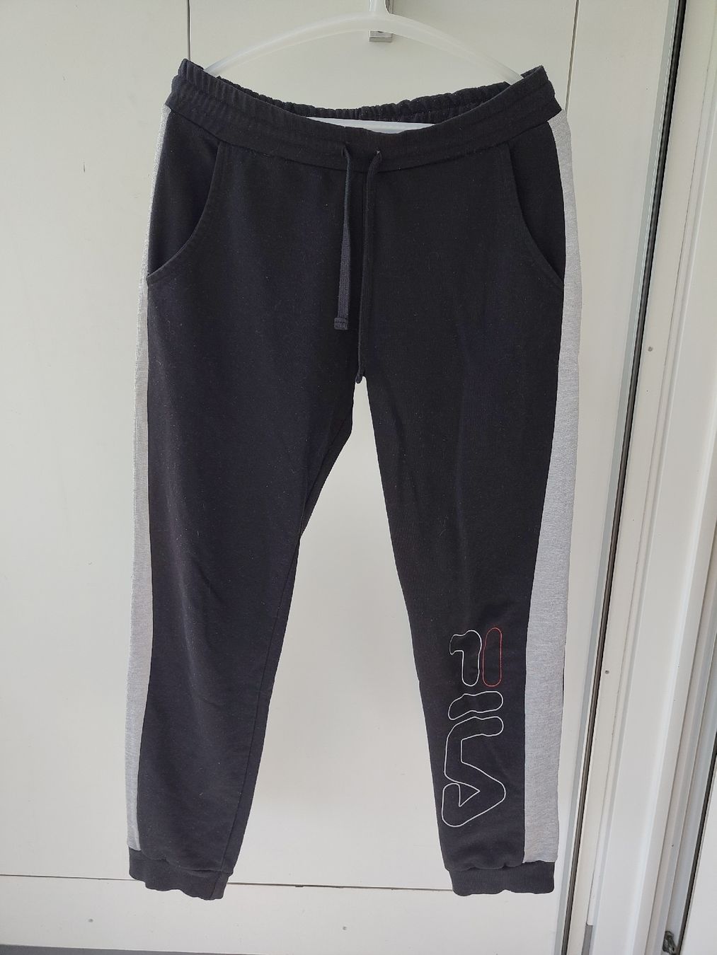 Fila Pantaloni: Fila Trainerhosen – Usato da Speicher venduto da nin_c6gg