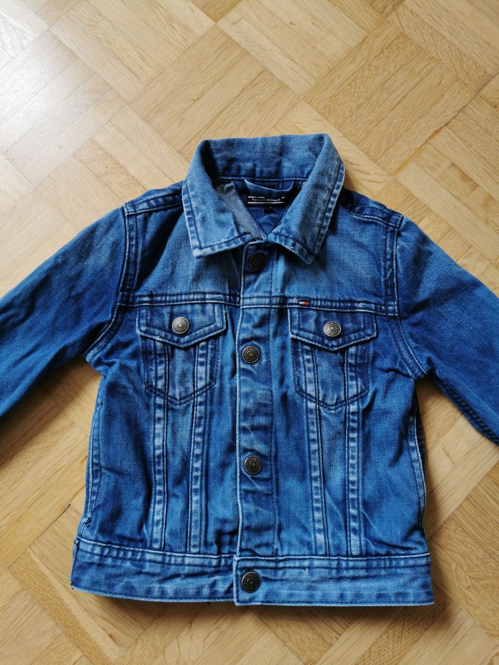 Tommy Hilfiger Jacken & Mäntel: Jeansjacke Tommy Hilfiger Gr. 92 – Gebraucht aus Stäfa von flamingo_17