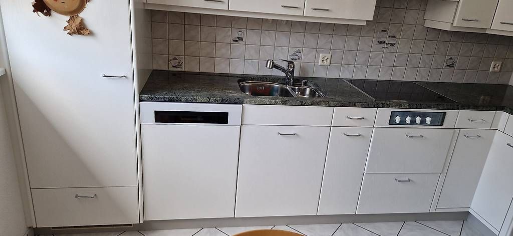 Cucine complete: Küchenkombination – Usato da Thierachern venduto da Hobe02 3