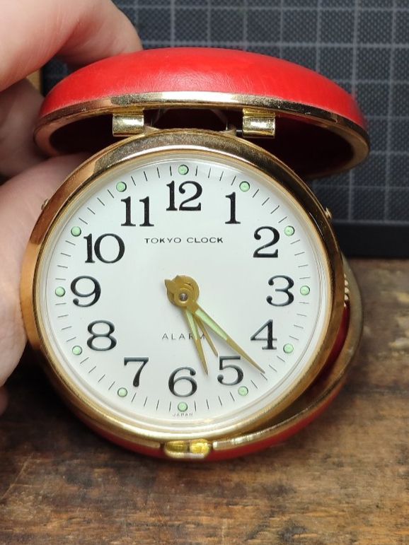 Sveglie: Wunderschöner Wecker Reisewecker Nr 5 TOKYO CLOCK JAPAN – Usato da Gelterkinden venduto da MYSTOREFORYOU4460