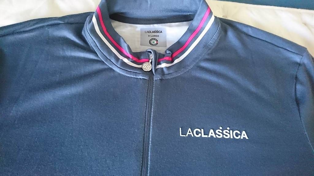 Leibchen & Hosen: Jersey de vélo La Classica – Gebraucht aus Vinelz von rav_h9zs 1