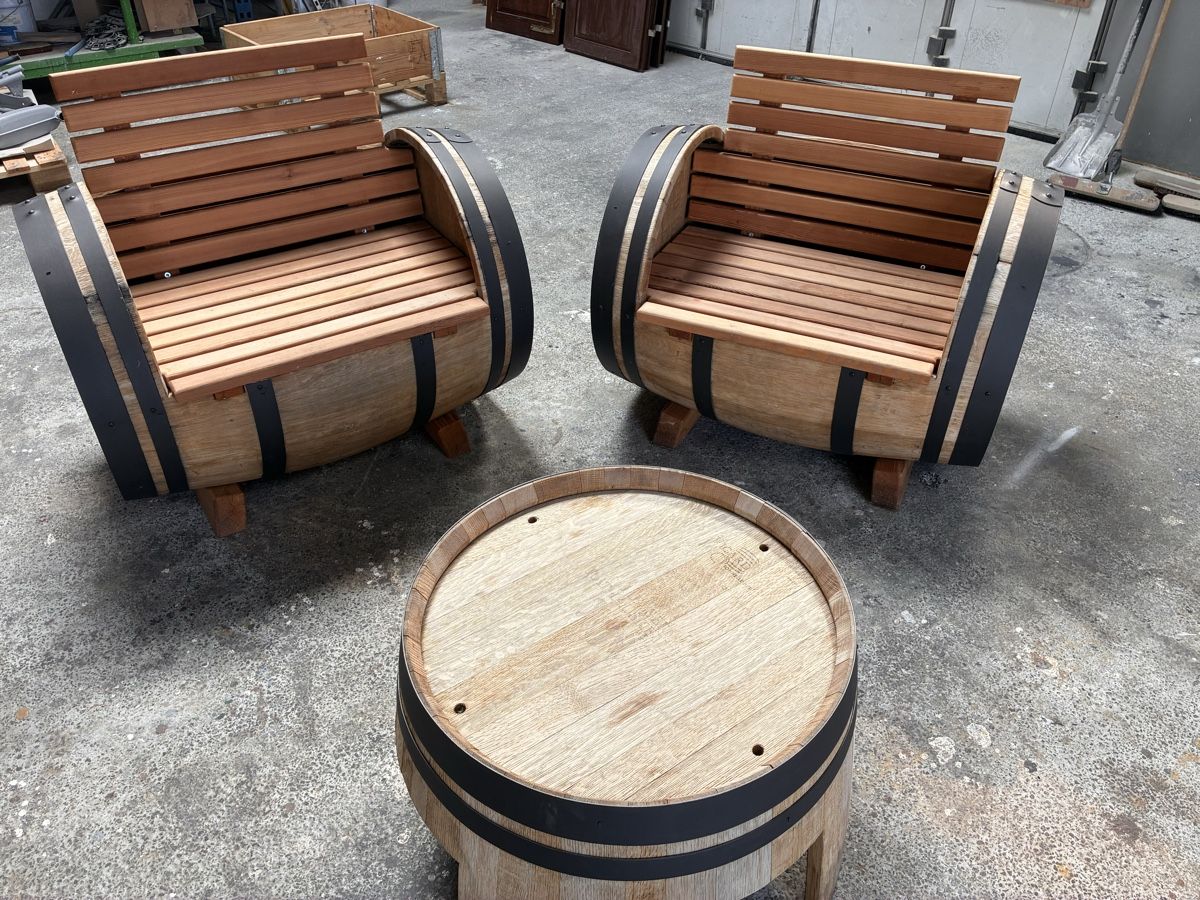 Sonstiges: Fassmöbel aus Winfass, 6 teiliges Set – Gebraucht aus Heiligkreuz (Mels) von chrusli01 6