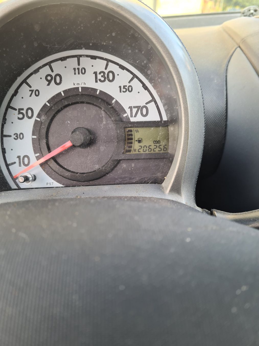Peugeot Automobili: Peugeot 107 1.01 – Usato da Bäretswil venduto da WamoNeu 5