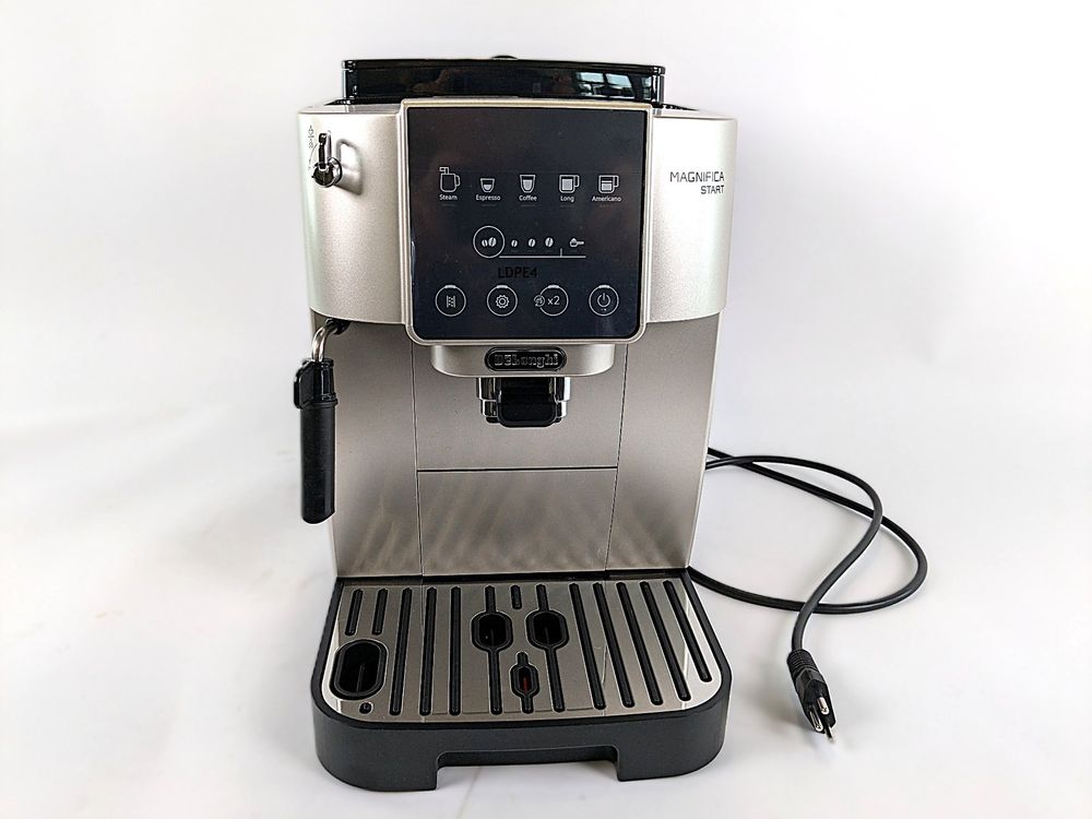 De'Longhi Macchine per caffè & Macchine per espresso: DE LONGHI Magnifica Start – Usato da Dintikon venduto da Restwert_Dintikon