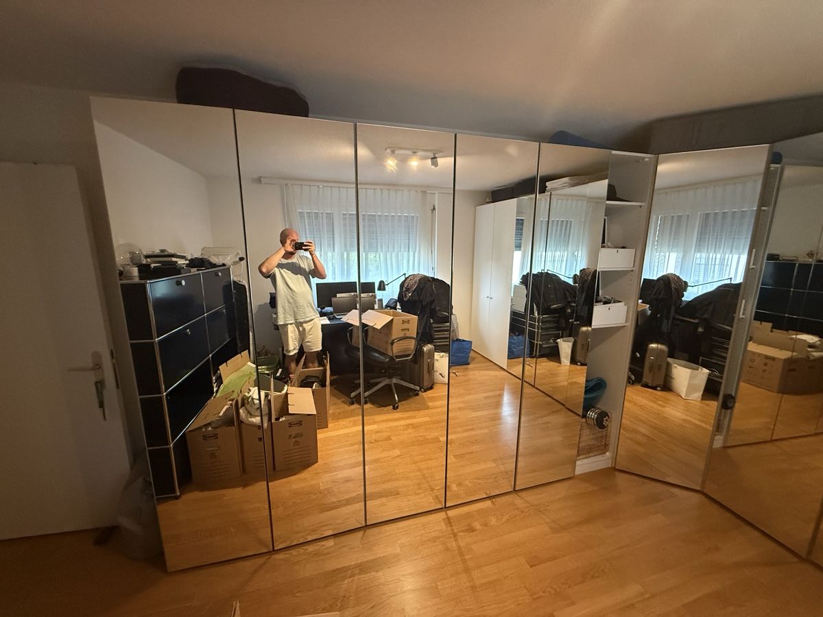 Interio Armadi: Grosser Spiegelschrank- Interio – Usato da Zürich venduto da kijo01 4