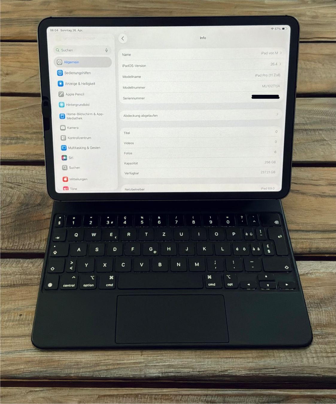 Apple Tablet PC: iPad Pro 11" (2018) (WiFi + Cellular) – Usato da Buchs AG venduto da onoma 1